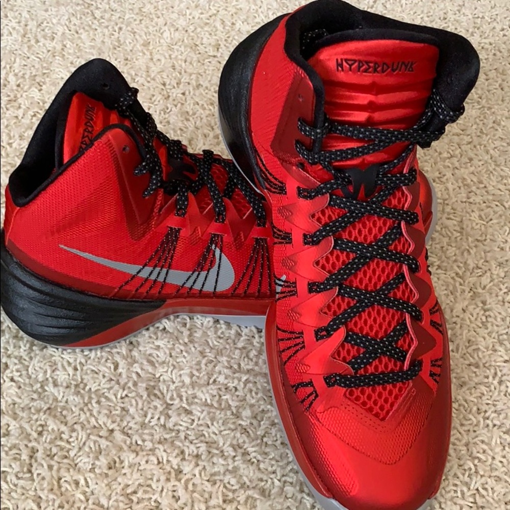 Nike Hyperdynk Men’s Basketball shoes